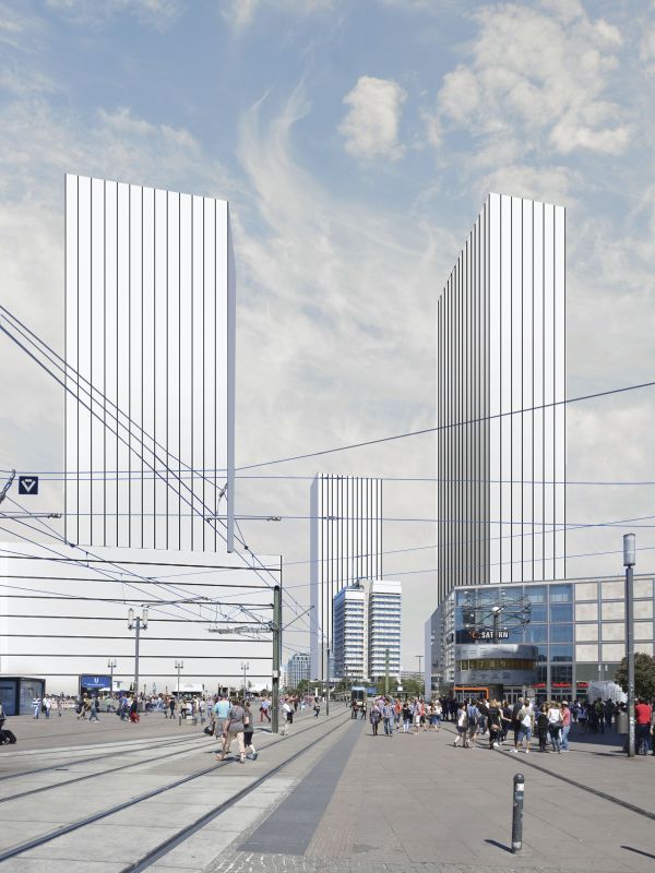 Eine Skizze von Alexanderplatz mit zukünftigen Hochhäusern. Alexanderplatz im Vordergrund ist voller Fußgänger und wird von Straßenbahnschienen durchkreuzt.