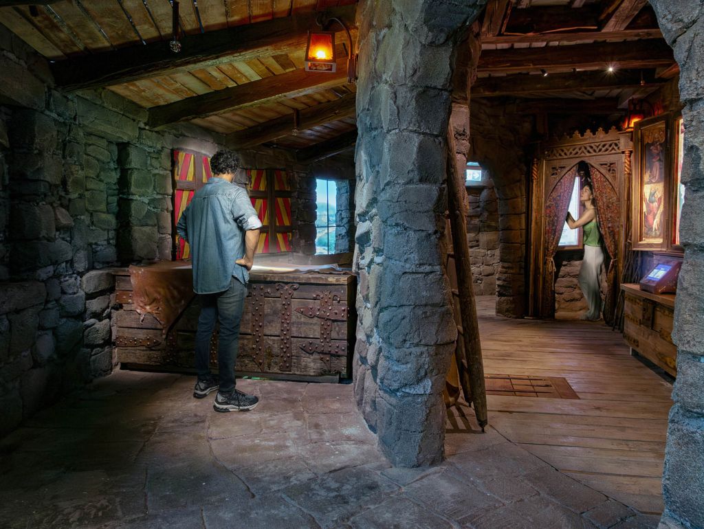 nachbau einer hütte aud dem Hochmittelalter