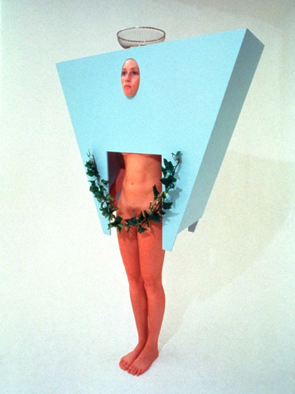 Arredo Vestitivo (Performance für Fiorucci, Mailand) 1982