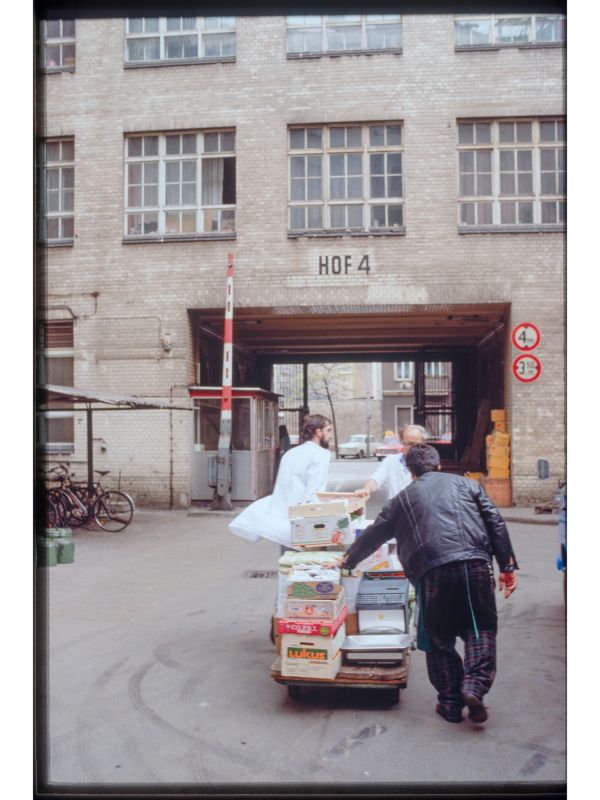 Ergun Çağatay (1937-2018) Aus der Reportage: „Türken in Deutschland. Die zweite Generation“, 1989/90