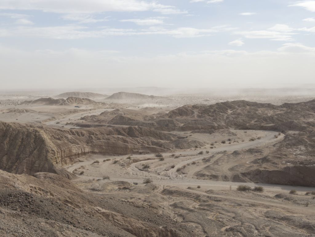 Brachland während der jüngsten Santa-Ana-Winde im Januar 2025, Anza- Borrego State Park, Kalifornien, 2025