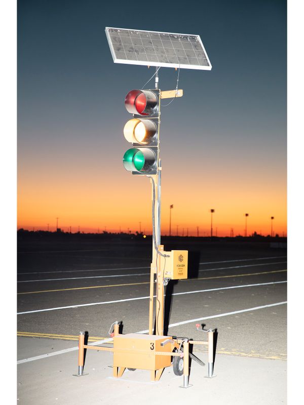Mobile Ampelanlage, Transportation Research Center, Atwater, Kalifornien, 2024