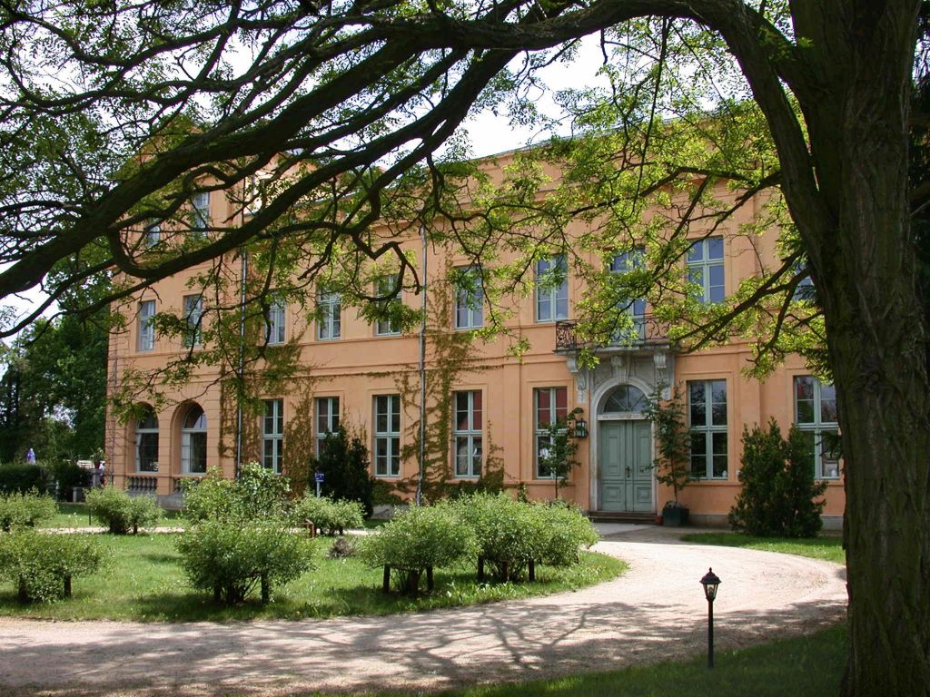 Schloss Groß Ziethen von vorne