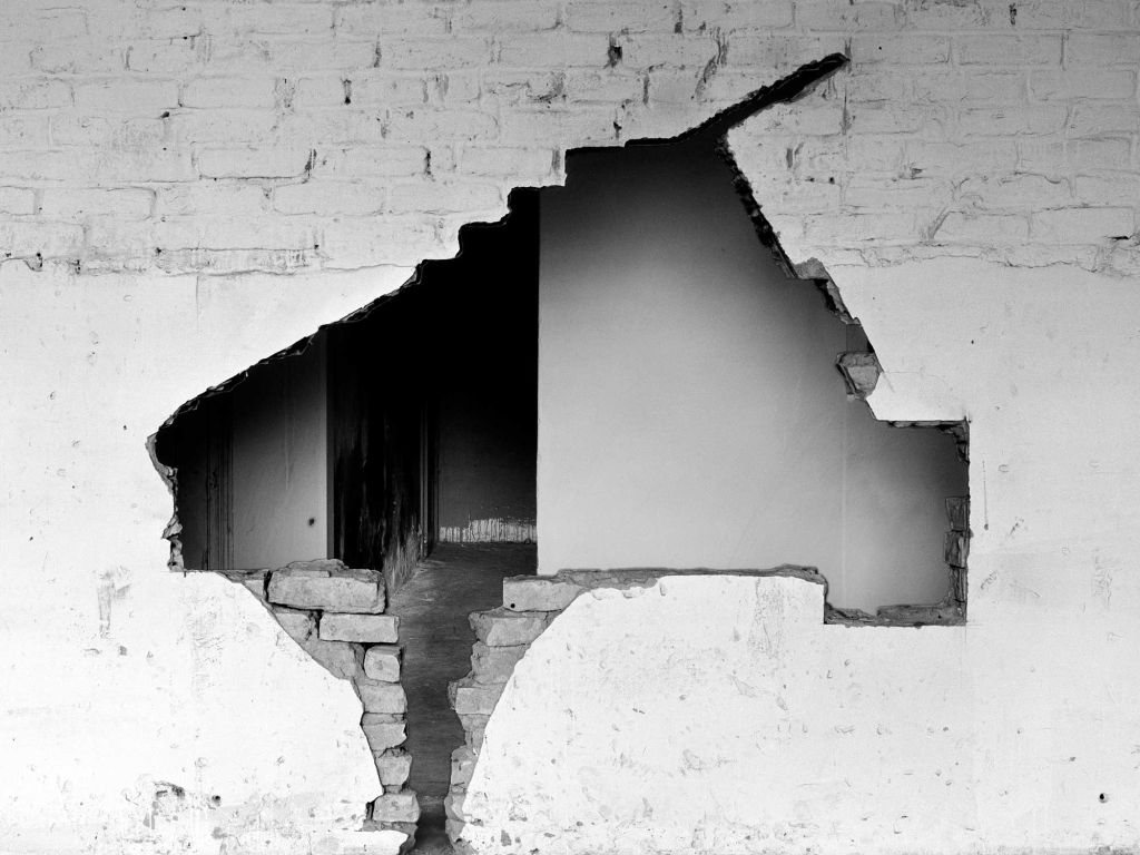 Raimund Kummer Piano, 1981 Eingeschnittene Silhouette des Blüthner-Konzertflügels von Fritz Rahmann in Atelier