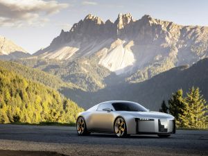 Klare Linien, markante Präsenz: Die Audi-Studie zeigt, wohin sich das Design der Marke entwickeln soll Fotos: Audi